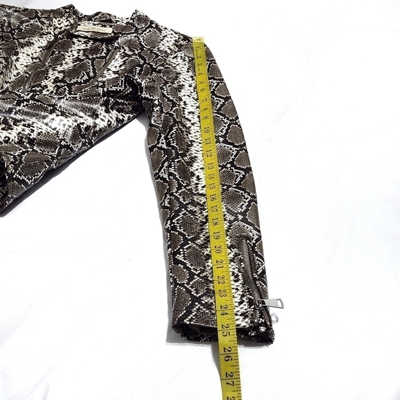 Erre DE RASO Faux Leather Snake Print Moto Jacket - Picture 6 of 11